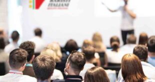 Come Scegliere un Corso Professionale: Guida alla Valutazione del Centro di Formazione Ideale