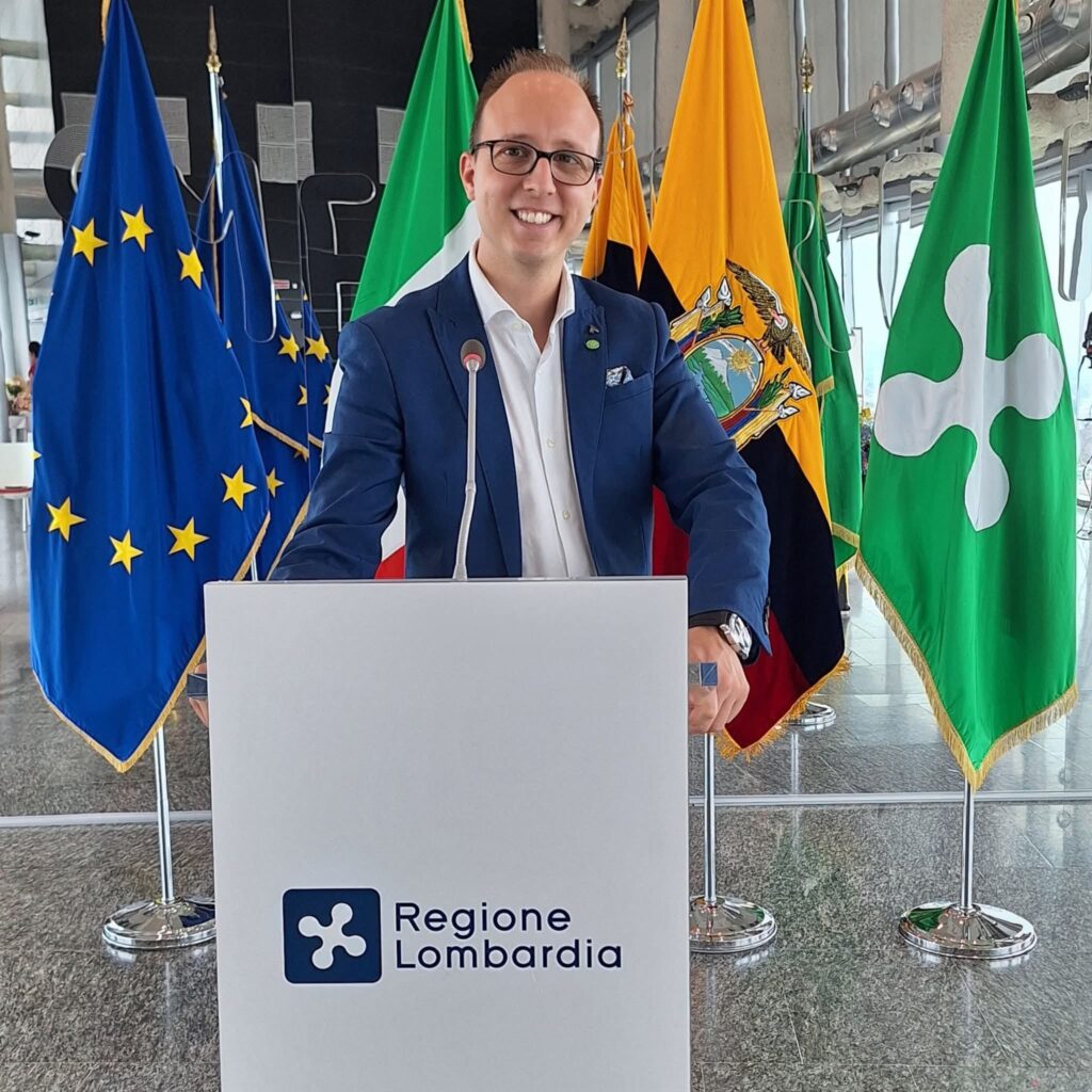 Christopher Grassini a Palazzo Lombardia.